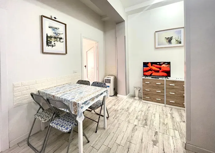 La Rosa Dei Venti House - Scirocco House E Maestrale House - A Due Passi Dal Mare 安齐奥