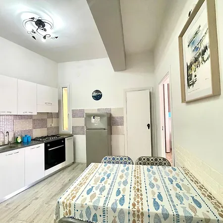 La Rosa Dei Venti House - Centro A Due Passi Dal Mare Apartment