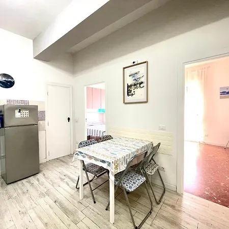 La Rosa Dei Venti House - Centro A Due Passi Dal Mare *