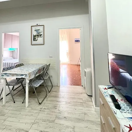 La Rosa Dei Venti House - Centro A Due Passi Dal Mare Apartment