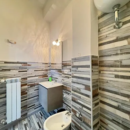 Apartment La Rosa Dei Venti House - Centro A Due Passi Dal Mare